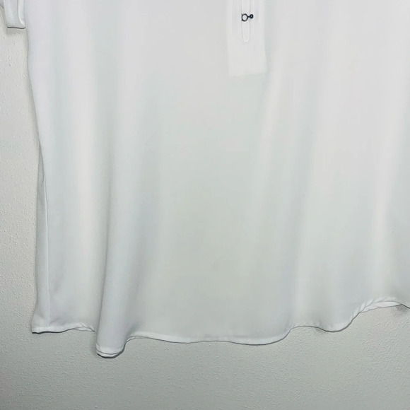 Maurices Solid White Hook & Eye V-neck Short Sleeve Blouse Small Women’s - Picture 6 of 14